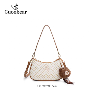 GU1281古家米白色菱格熊头腋下包